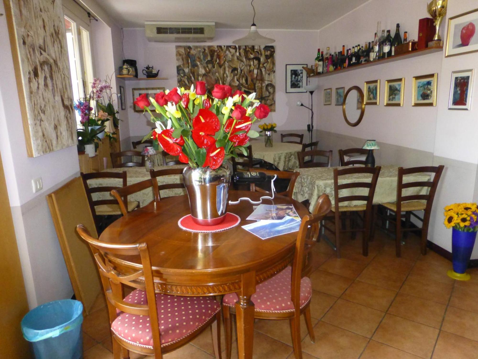 Caffe Del Viaggiatore Valsolda Exterior photo